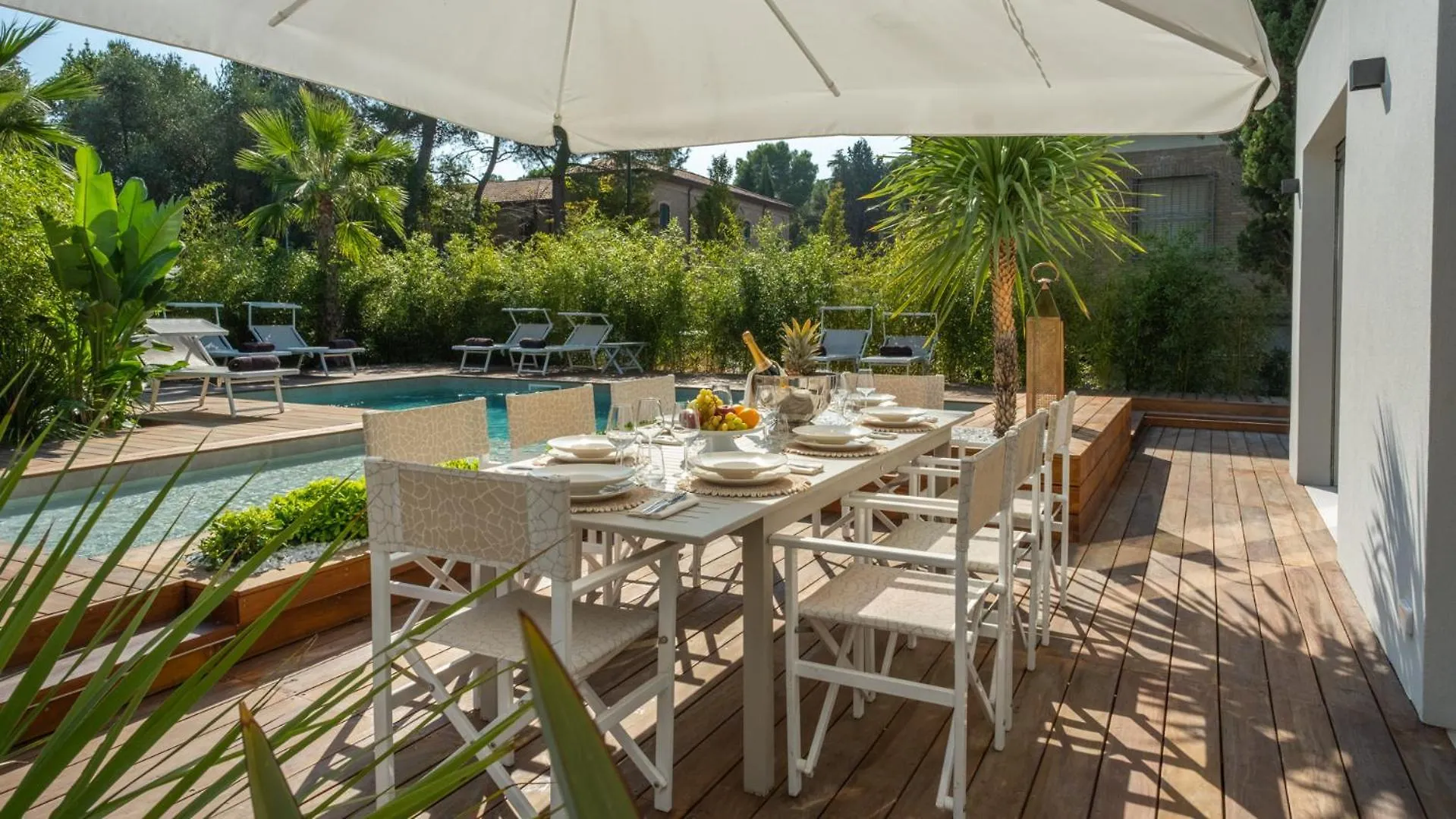 Marea 8, Emma Villas Santa Maria di Scacciano